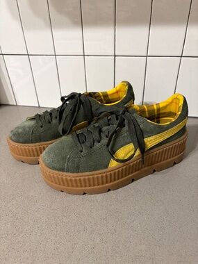 Fenty x Puma Phatty cleated creeper shoes - suede - size 9